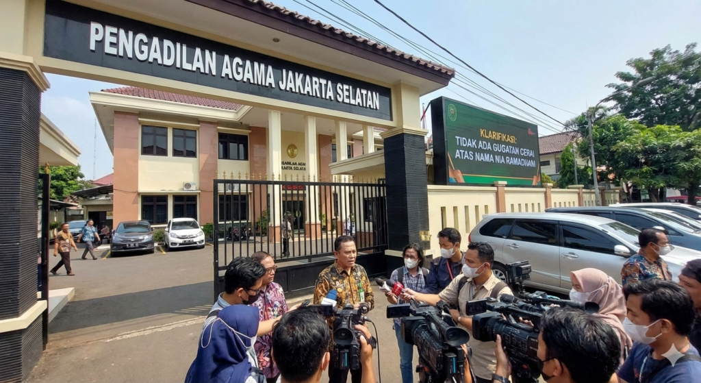 Isu cerai Nia Ramadhani dibantah PA Jakarta Selatan